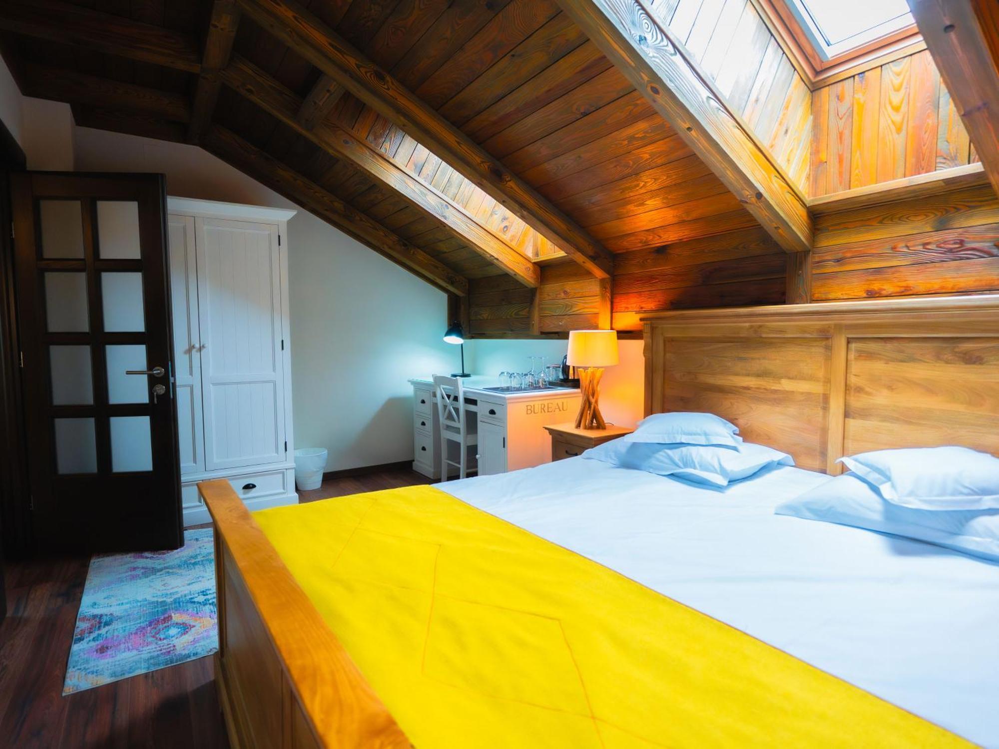 Kaban Boutique - 5Star Central Villa In Vatra Dornei Exterior photo