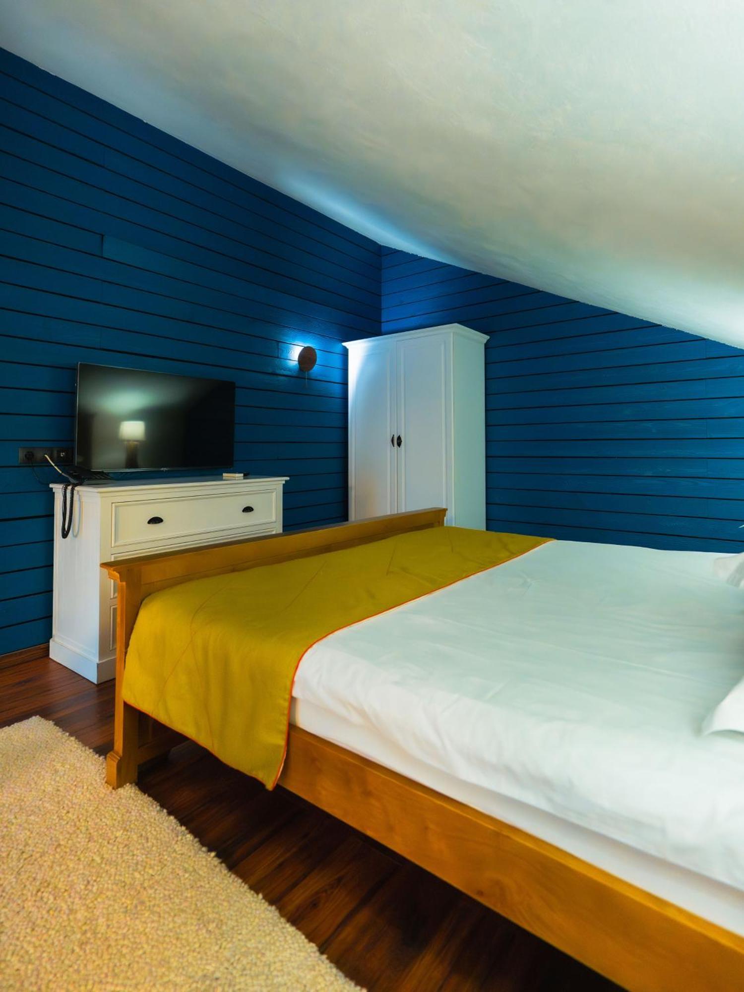 Kaban Boutique - 5Star Central Villa In Vatra Dornei Exterior photo