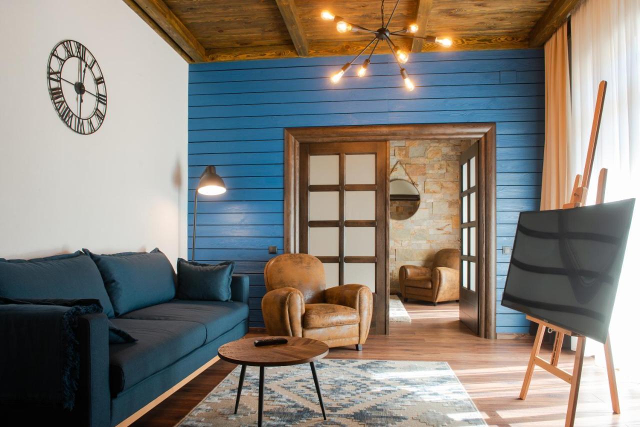 Kaban Boutique - 5Star Central Villa In Vatra Dornei Exterior photo